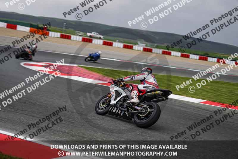 cadwell no limits trackday;cadwell park;cadwell park photographs;cadwell trackday photographs;enduro digital images;event digital images;eventdigitalimages;navarra;no limits trackdays;peter wileman photography;racing digital images;trackday digital images;trackday photos